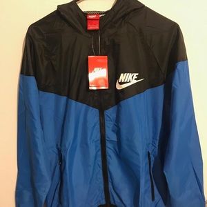 Nike windbreaker